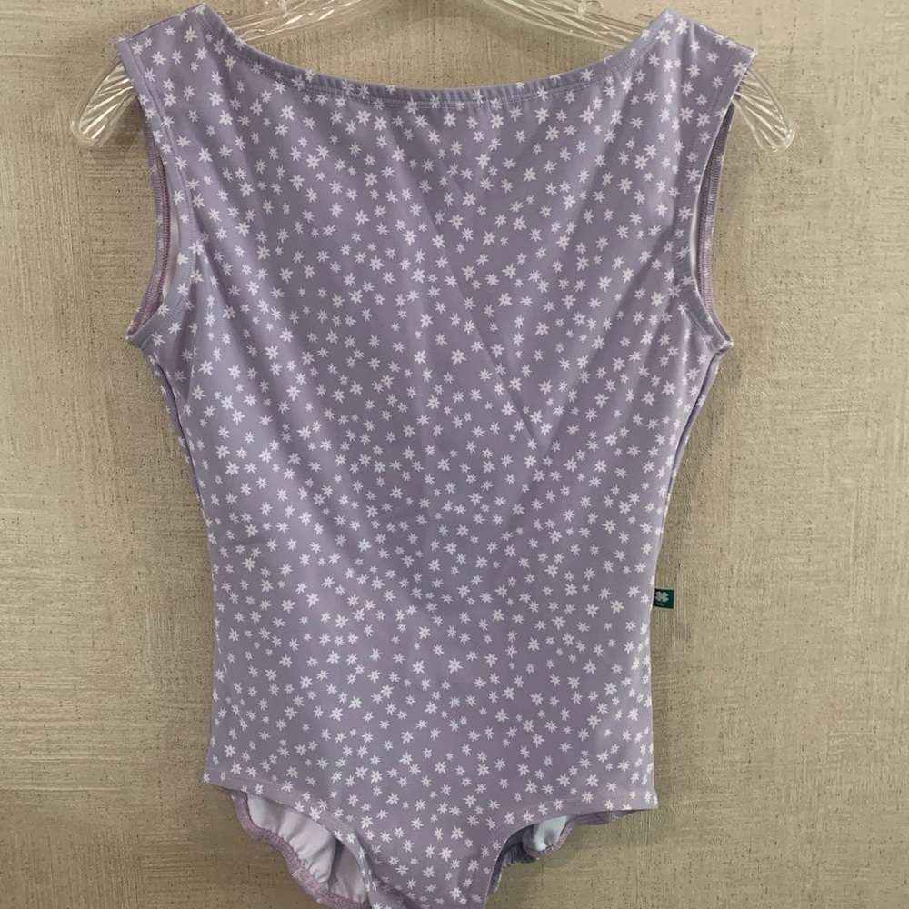 Women’s Large lavendar with tiny white flowers LuckyLeo Leotard